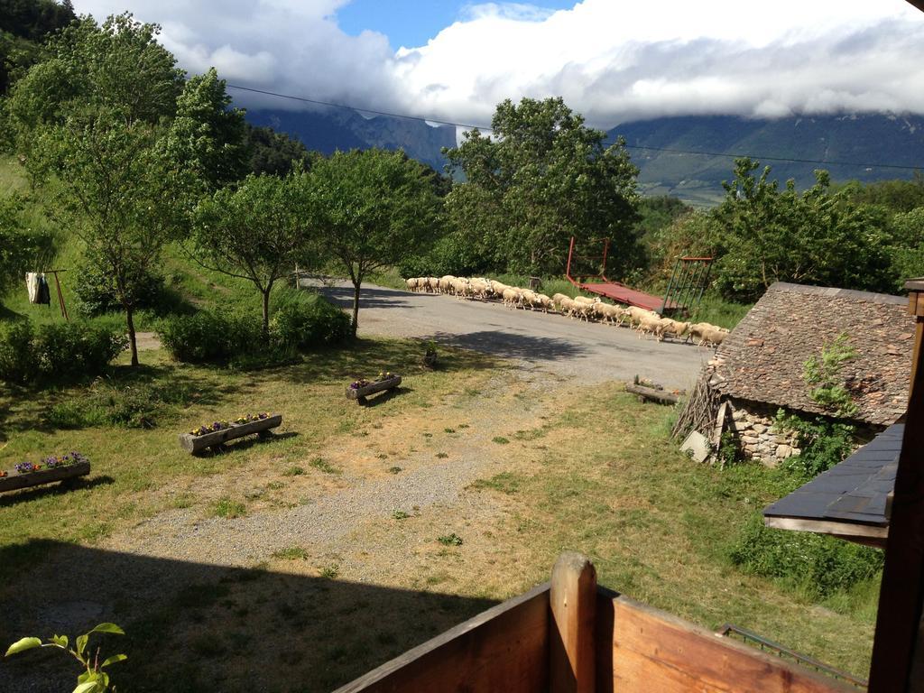 Au Fil Des Saisons Panzió Les Cotes de Corps Szoba fotó