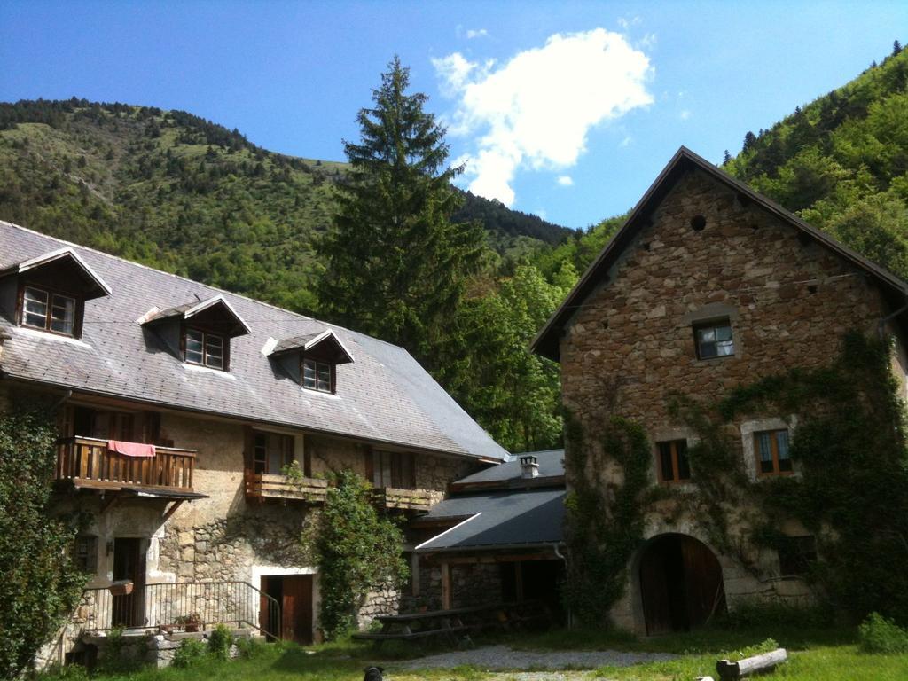 Au Fil Des Saisons Panzió Les Cotes de Corps Kültér fotó