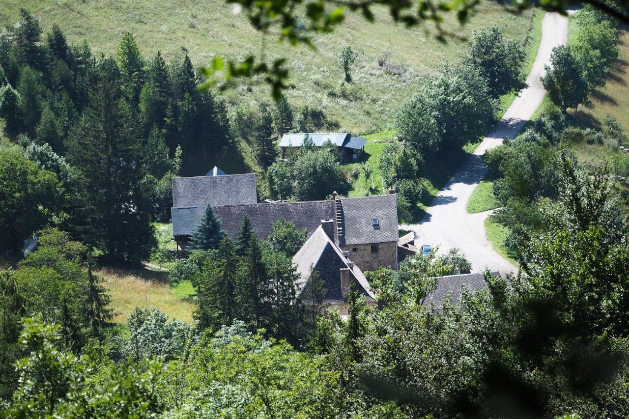 Au Fil Des Saisons Panzió Les Cotes de Corps Kültér fotó